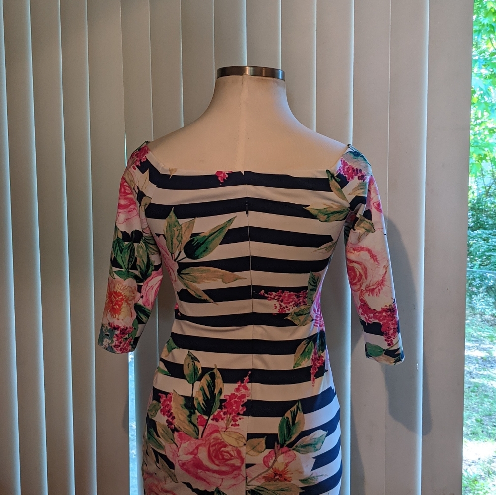 Dress - Picture 3 of 6
